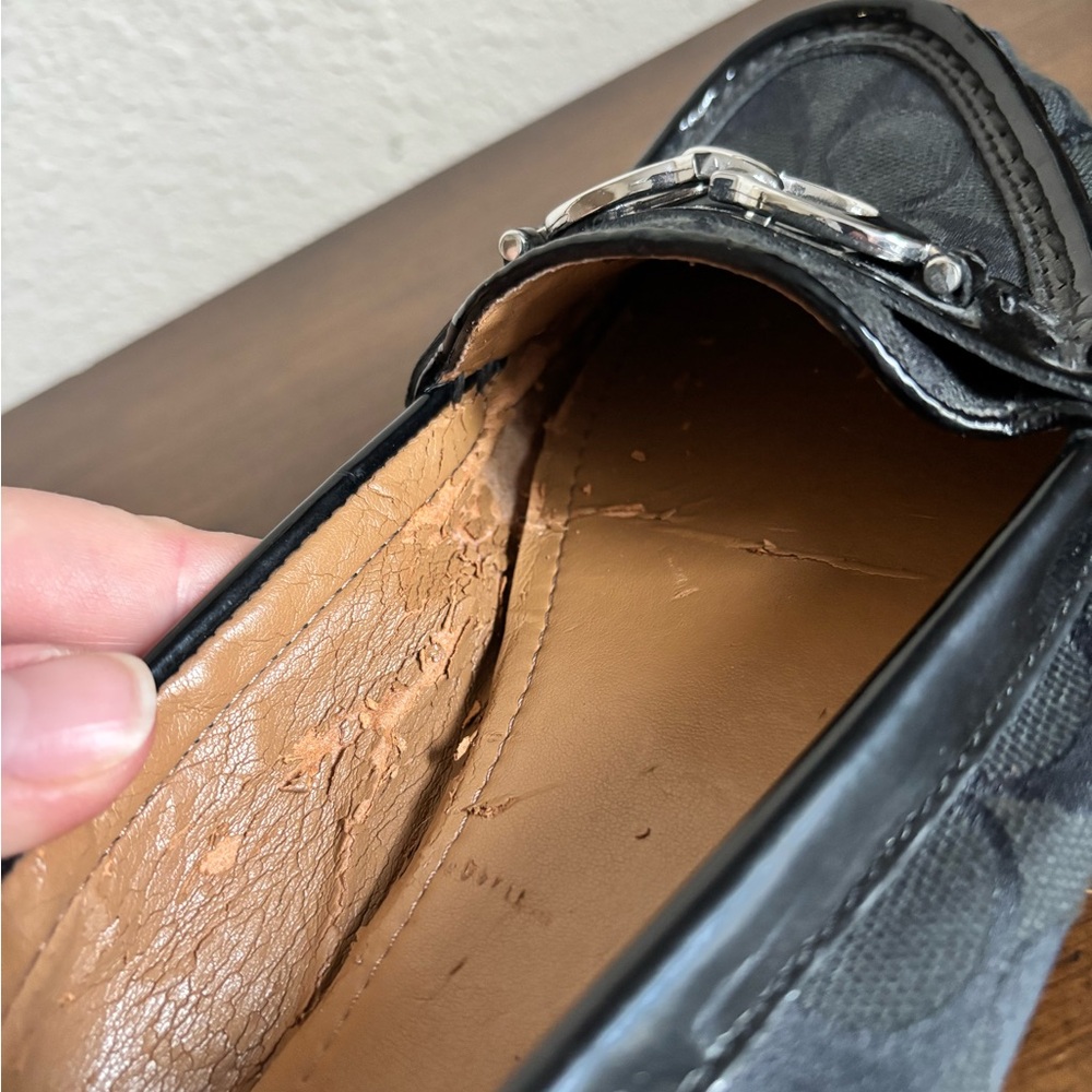 Coach Fortunata Buckle Loafers Size 9.5B Signature Print Patent Leather Trim - Picture 8 of 9